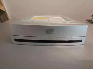 Samsung CD ReWritable Model SW-248 - Picture 1 of 3