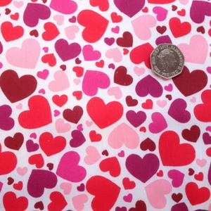 80% Poly 20% Cotton- Pink & Red Hearts- Lightweight- 110cm/43" Wide- £4.99mt - Picture 1 of 1