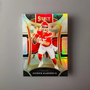 2023 Panini Select PATRICK MAHOMES II SUITE LEVEL SILVER PRIZM #446 KC Chiefs - Picture 1 of 5