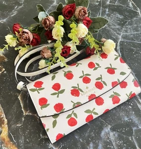 NWT NEW Kate Spade New York  Dana Small Flap Crossbody. - Picture 1 of 9