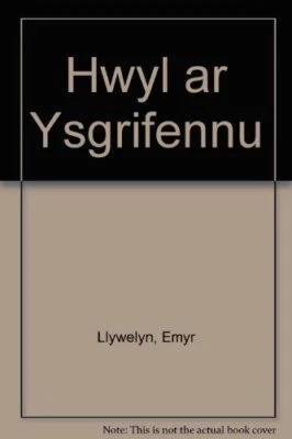 Hwyl ar Ysgrifennu by Llywelyn, Emyr Paperback / softback Book The Fast Free - Image 1 of 2