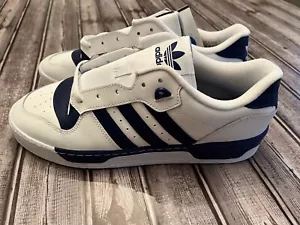 Para hombres Adidas Originales Rivalry Zapatos Bajos Blanco Victory Blue GZ9794 Talla 11.5 Nuevo - Imagen 1 de 12