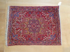 2'6" x 3'2" Tribal Heriz Rug handknotted - Picture 1 of 8