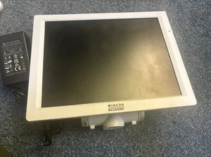 Wincor Nixdorf PA10BPN TFT Monitor LCD Display POS con Caricatore e Supporto - Foto 1 di 5