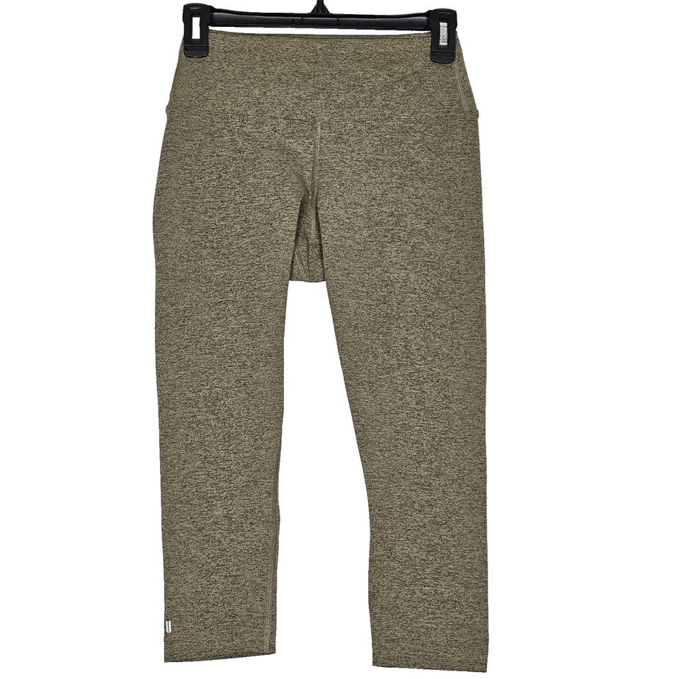 Legging Nobull Capri Pequeño Marrón Logo Atlético EE. UU. Recortado Foto 1 de 4