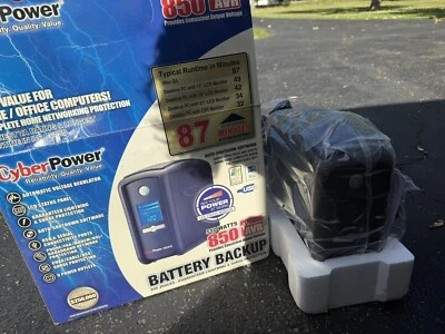 CyberPower CP1000AVRLCD 120V 600W Desktop/Freestanding UPS - Image 1 of 4