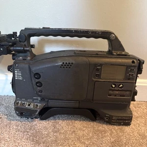 Panasonic AJ-D700p Professional Camcorder As Is Untested Body And Viewfinder - Picture 1 of 7