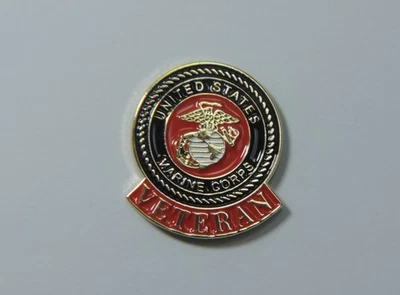 Pin de solapa roja veterano del cuerpo de marines de los estados unidos Foto 1 de 4