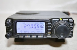 Yaesu FT-100D HF/VHF/UHF tutte le modalità funzionante confermato - Foto 1 di 6