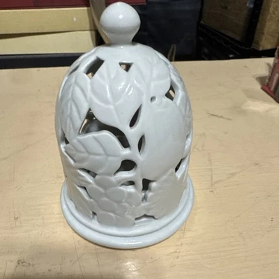 "Linterna de mesa votiva de cerámica hoja blanca encaje campana redonda luz vela 5,75""" Foto 1 de 4
