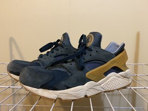 nike huarache marrom