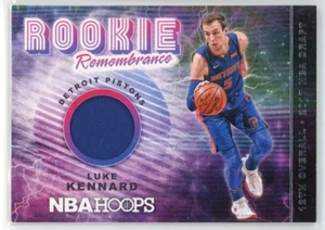 2018-19 Panini Hoops Pallacanestro Luke Kennard Rookie Remembrance #RR-LK - Foto 1 di 2