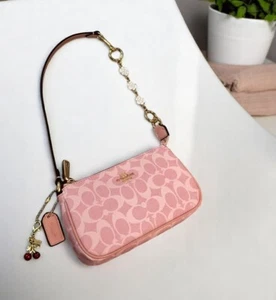COACH Nolita 19 en lona exclusiva en polvo rosa CW426 Outlet NUEVO de JAPÓN #GBS - Imagen 1 de 9