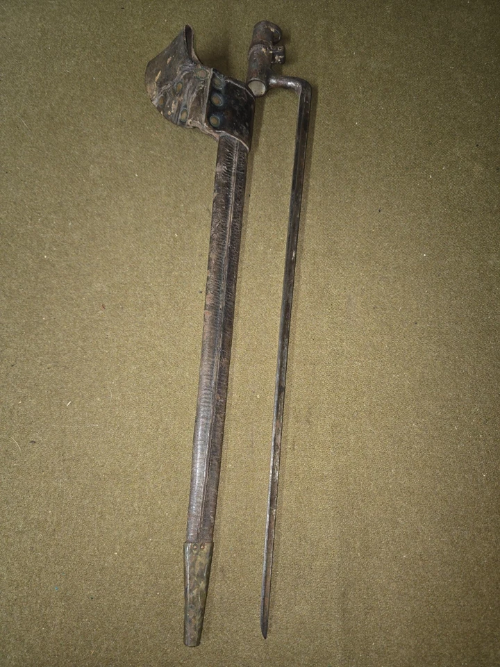 Bayoneta de posguerra 45-70 o bloque rodante en vaina de la Guerra Civil Foto 1 de 4