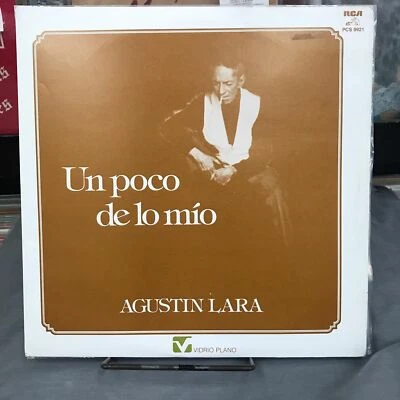 AGUSTIN LARA / PEDRO VARGAS -UN POCO DE LO MIO / Y COMENCE A CANTAR- DOUBLE LP - Image 1 of 4