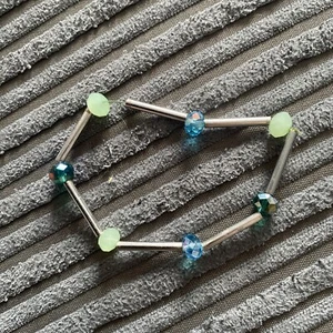 Bracelet - Picture 1 of 4