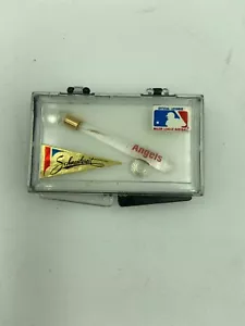 MLB California Angels 1988 Hand Crafted Glass Baseball Bat Pin NOS VTG 1.5" - Picture 1 of 2