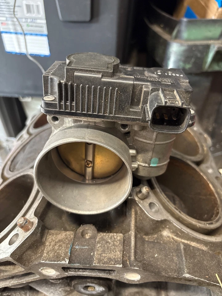 Infiniti G35 2003-2007 3,5 L cuerpo del acelerador válvula de acelerador SERA576-01 OEM Foto 1 de 1