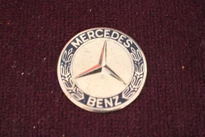 Mercedes Benz badge - Bild 1 von 3