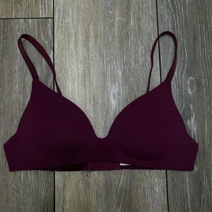 Victoria’s Secret T-shirt Lightly Lined Wireless Bra 32A Maroon - Picture 1 of 8