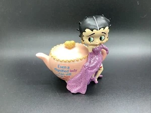 Betty Boop Figurine Danbury Mint It’s A Girl Thing A Woman Takes The Cake - Picture 1 of 9