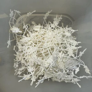 Vintage Mix Lot 10 Maschine & Handarbeit gehäkelt gestärkt Schneeflocke Weihnachtsschmuck - Bild 1 von 12