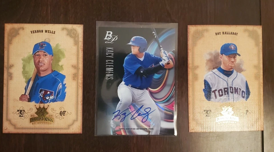 Toronto Blue Jays 410+ Card Lot - Vlad Jr, Biggio, Vernon, Bichette, Delgado,Roy - Image 1 of 4