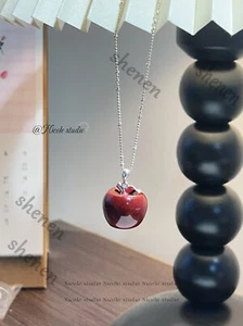 Love and Deepspace Caleb Apple Anime Collar Colgante Dibujos Animados Adorno Cospaly - Imagen 1 de 3