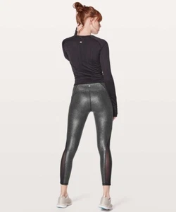Lululemon Train Times 7/8 Pant 25" Luminosity Foil Print Black Silv Tight Mesh 6 - Picture 1 of 5