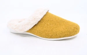 Supersoft (247) new ladies slipper (est RRP $99) size 37 - Picture 1 of 4