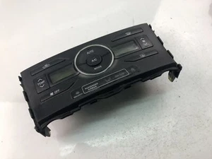 SE1901 TOYOTA Climate Control Unit 55900-02320 - Picture 1 of 4
