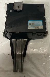06-08 MÓDULO DE CONTROL DE FRENOS LEXUS RX400H FUENTE DE ALIMENTACIÓN 89680-48010 - Imagen 1 de 2