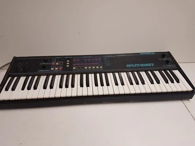 SEQUENTIAL CIRCUITS SPLIT EIGHT - CEM 3394 CHIPS - Image 1 of 4