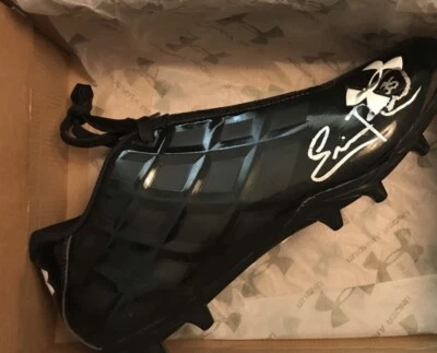 TACO DERECHO ERIC REID AUTOGRAFIADO UNDER ARMOUR 49ER EMITIDO - NUEVO Foto 1 de 2