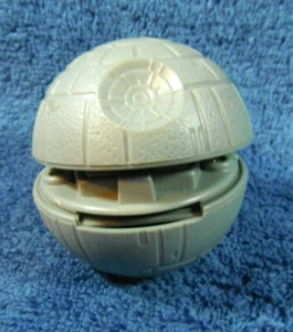 *jr100b* KFC Star Wars Death Star +Tie Fighters - 8cm - Lucasfilm 1997  - Picture 1 of 5