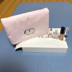 Christian Dior Blooming Bouquet Set Clutch Pouch Perfume Lip Maximizer Makeup - Picture 1 of 6