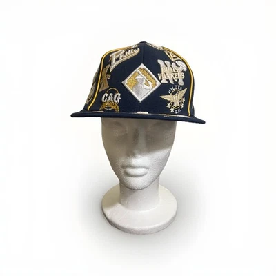 Nuevo con etiquetas Gorra Bordada AOP Museo de Béisbol Liga Negra Ajustada L 7 1/2 Azul Marino Foto 1 de 4