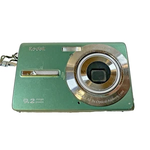 Kodak EasyShare M320 9.2MP 3x Digital Camera-Green No Battery Untested/As Is - Picture 1 of 6