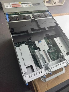 DELL Dell Brand New R750 12*3.5 Slot 2U Rackmount Machine Server Configurable - Afbeelding 1 van 10