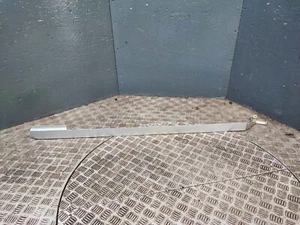 Renault Trafic MK3 2015-22 Vivaro B Sliding Door Runner Cover Left LWB Silver - Picture 1 of 9