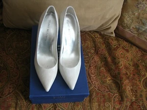 NEU OHNE ETIKETT STUART WEITZMAN SILBER ABENDPUMPS GRÖSSE 9B - Bild 1 von 5