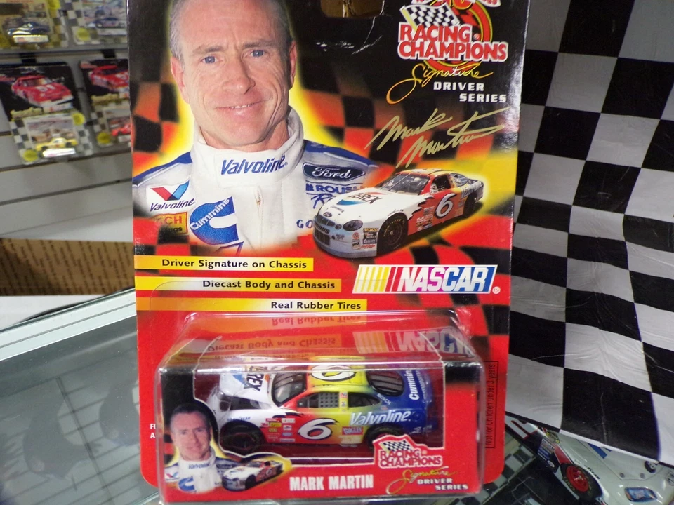 1999 Racing Champions #6 Mark Martin "Valvoline" 1/64 - Immagine 1 di 4