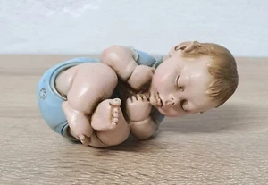 Statuina da collezione A.Lucchesi bambino che dorme porcellana dipinta a mano vintage - Foto 1 di 11