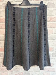 Laura Ashley Skirt Size UK 12 Grey Wool Mix Embroidered - Picture 1 of 9