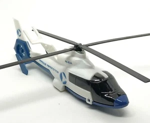 Helicóptero Majorette Dauphin 2 flechas SA365 Aeronotics AA-814 1/87 5" plástico - Imagen 1 de 6