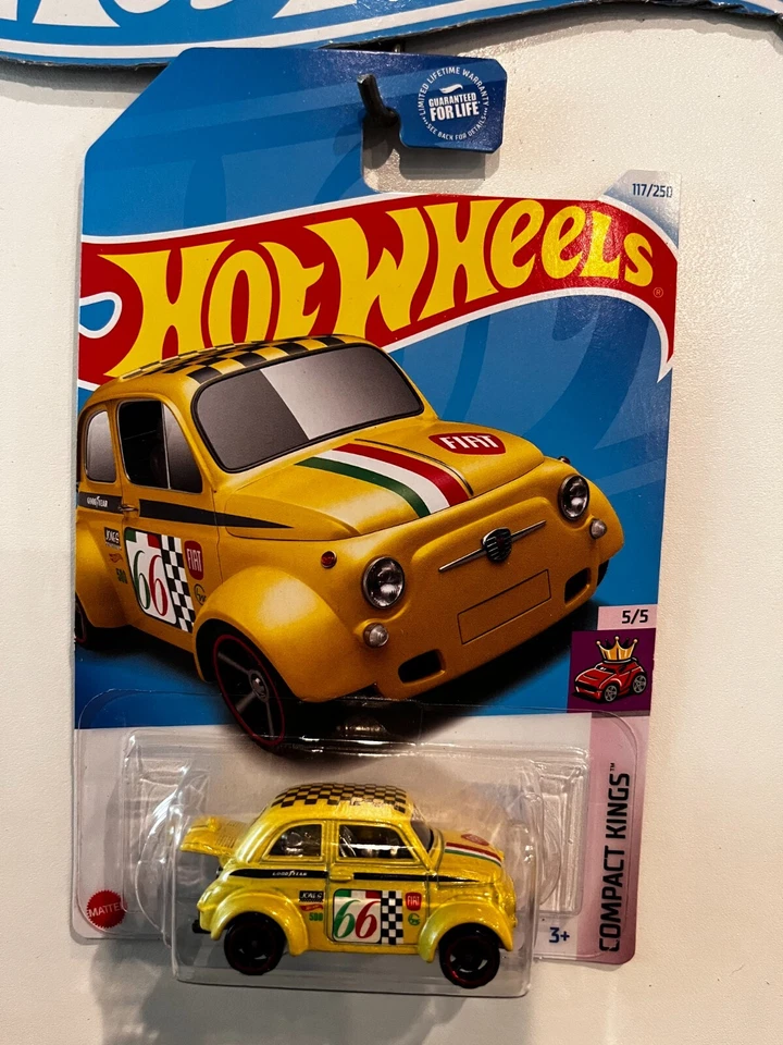 2024 HOT WHEELS '60S FIAT 500D MODIFICADO 5/5 COMPACT KINGS 117/250 HTC20 - Image 1 of 1