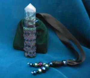 Beaded Fluorite Stone Point Wand in Forest Green Purple Blue Black Wiccan Magick - Picture 1 of 8