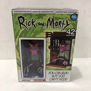 Rick & Morty You Can Run But Can’t Hide Minifigure Micro Figure Construction Set - Picture 1 of 2