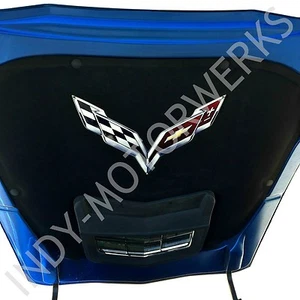KIT COMPLETO EMBLEMA BANDERA CRUZADA C7 CORVETTE BAJO CAPÓ SE ADAPTA A 14 - 19 CORBETAS - Imagen 1 de 9