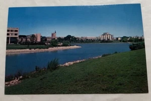 Evanston Campus Northfield University Evanston, Illinois. Postcard (O2) - Picture 1 of 2